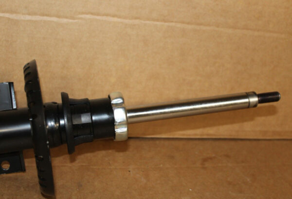 6R0413031BA - NEW ŠKODA RAPID NH FRONT SHOCK STEAMER 6R0413031BA ORIGINAL