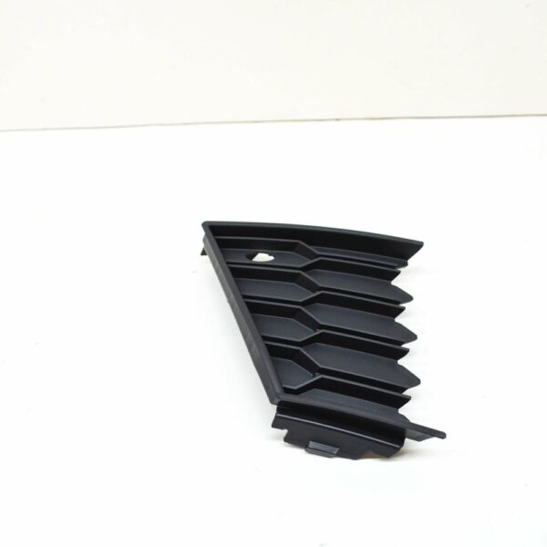 6V0853666A9B9 - NEW SKODA FABIA MK3 NJ FRONT BUMPER RIGHT FOG LIGHT TRIM 6V0853666A9B9 ORIGINAL