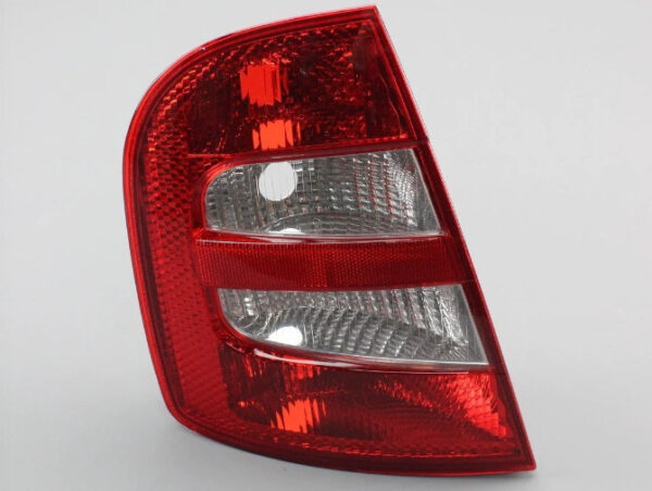 6Y6945111B - NEW ŠKODA FABIA MK1 6Y REAR LEFT BACK LIGHT 6Y6945111B ORIGINAL