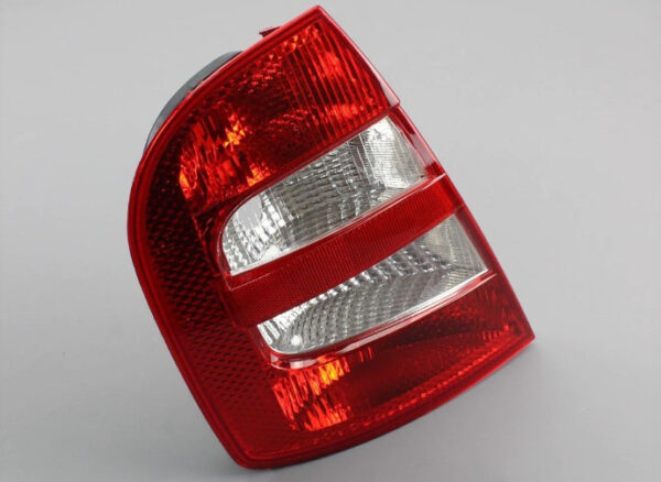 6Y6945111B - NEW ŠKODA FABIA MK1 6Y REAR LEFT BACK LIGHT 6Y6945111B ORIGINAL
