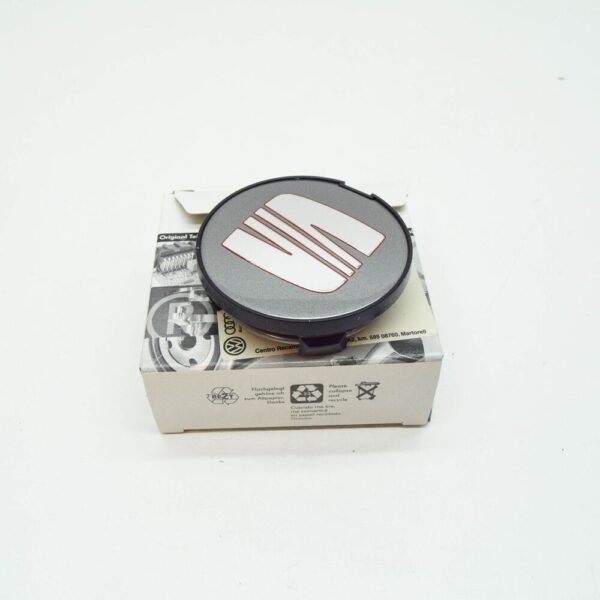 7M7601165UFT - SEAT LEON 5F Alloy Wheel Centre Cap Cover 7M7601165UFT NEW