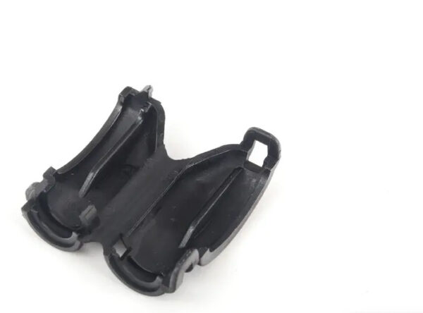 8K0971921F - NEW ŠKODA SUPERB MK3 EXHAUST FLAPS - ADAPTER - PROTECTIVE CAP 8K0971921F ORIGINAL