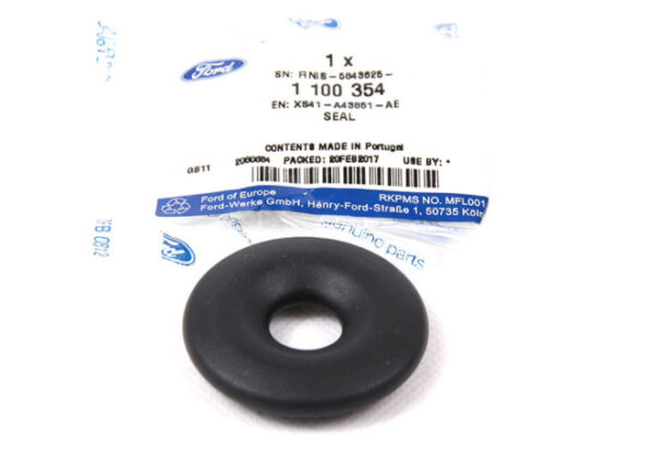 1100354 - NEW FORD FOCUS MK1 REAR BOAT TAILGATE LOCK SEAL 1100354 XS41-A44851-AE
