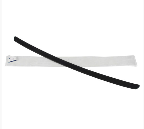 1108042 - NEW FORD FOCUS ESTATE MK1 REAR BUMPER BAR MOLDING 1108042 ORIGINAL