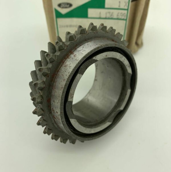 1136699 - NEW FORD FOCUS MK3 C346 3RD SPEED CONE AND GEAR ASSY 1136699 ORIGINAL