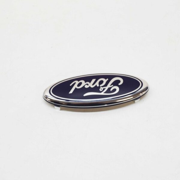 1207555 - NEW FORD FIESTA WS MK5 FRONT RADIATOR GRILLE BADGE 1207555 ORIGINAL