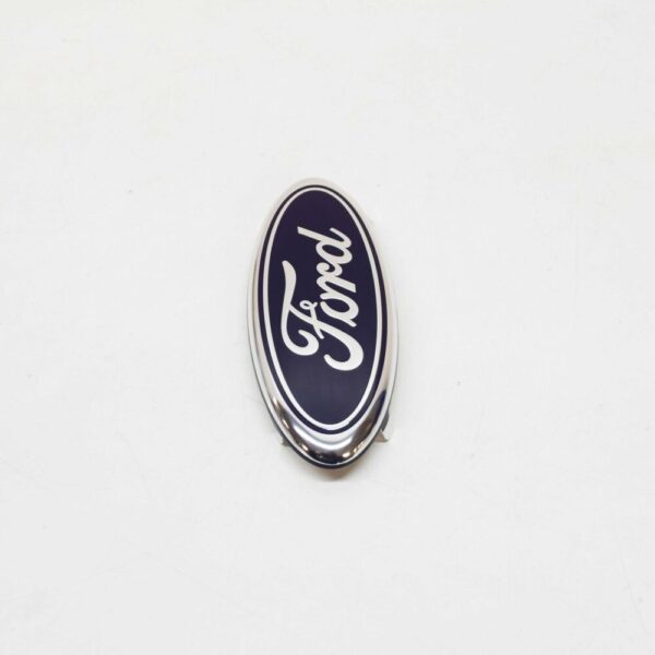 1207555 - NEW FORD FIESTA WS MK5 FRONT RADIATOR GRILLE BADGE 1207555 ORIGINAL