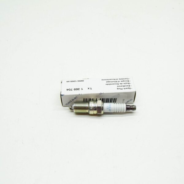 1369704 - Ford C-Max MK1 Spark Plug 1369704 5M5G-12405-AA NEW