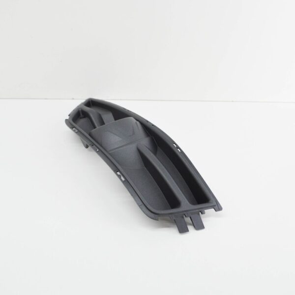 1370340 - NEW FORD FOCUS C-MAX BUMPER FRONT LEFT COOLER GRILLE BEZEL 1370340