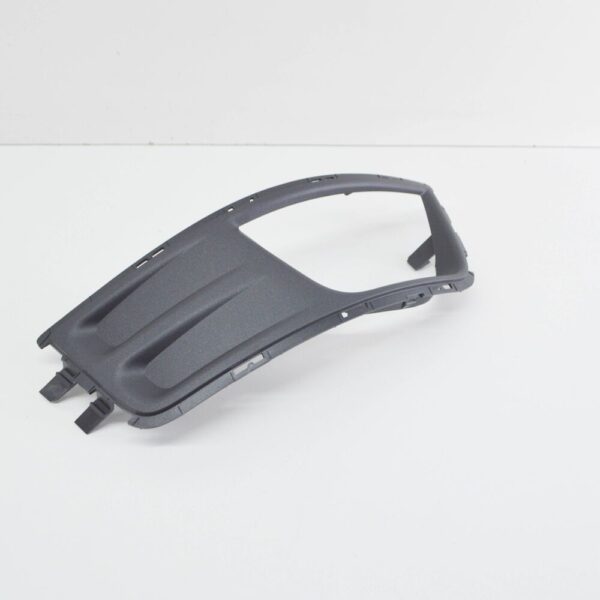 1378129 - Ford Focus C-Max Rear Bumper Left Bezel 1378129 6M5Y-17A818-AC55PQ New