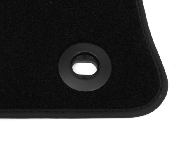 1418442 - NEW FORD FOCUS MK2 FRONT FLOOR MAT SET LHD 1418442 AM4M5J-130B18-BC3YYW ORIGINAL