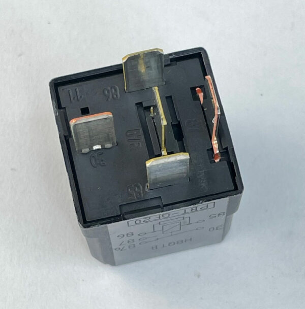 1425753 - NEW FORD TRANSIT MK4 40 AMP 5 PIN 5 CLAMP MINI TYCO RELAY 1425753 ORIGINAL