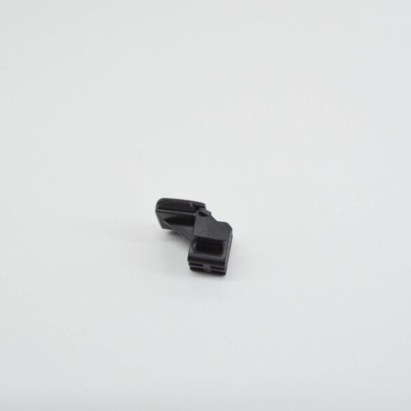 1429425 - NEW FORD TOURNEO CONNECT MK2 FRONT DOOR TRIM RECESSED NUT 1429425