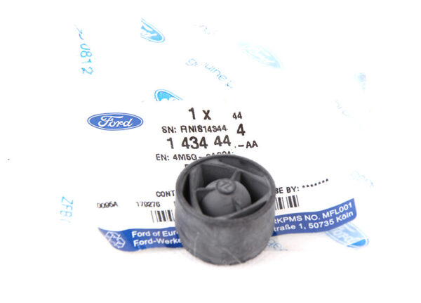 1434444 - NEW FORD B-MAX B232 CYLINDER HEAD COVER MOUNTING RETAINER 1434444 ORIGINAL