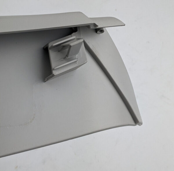 1449677 - NEW FORD FOCUS C-MAX TAILGATE PROPER TRIM 4M51-R42906-AA34X1 1449677 GENUINE