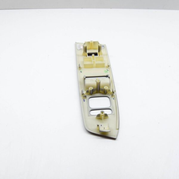 1452523 - FORD RANGER MK2 Front Right Door Switch Insert Panel RHD 1452523 NEW GENUINE