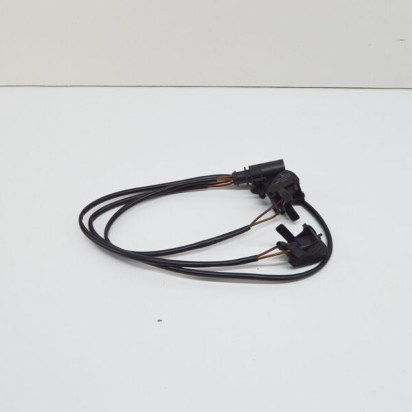 1478846 - NEW FORD GALAXY V191 M1 WINDSCREEN WASHER JET ASSY 1478846 ORIGINAL