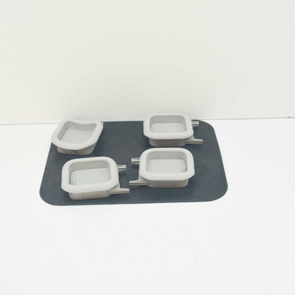 1480303 - NEW FORD GALAXY MK2 DOG GUARD INTERIOR MOUNTING POINT COVERS 1480303 ORIGINAL