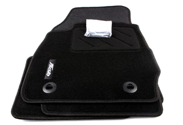 1526897 - NEW FORD FIESTA WT MK6 FLOOR MAT SET LHD 1526897 AM8A6J-130A88-BA3YW ORIGINAL
