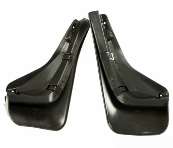1530495 - NEW FORD KUGA C394 MK1 REAR MUDGUARD FLAP KIT 1530495 AM8V4J-286A12-AC ORIGINAL