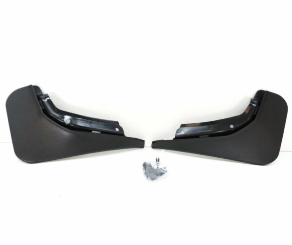 1531632 - NEW FORD FIESTA MK7 REAR MUDGUARD SPLASH KIT 1531632 AM8A6J-286A12-AA ORIGINAL