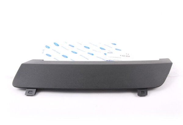 1531833 - NEW FORD FIESTA WT MK6 REAR BUMPER TOW EYE COVER 1531833 ORIGINAL