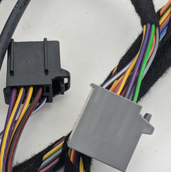1578598 - NEW FORD TRANSIT MK3 REAR BACK WIRING LOOM CABLE 1578598 6C1T-13B472-BC ORIGINAL
