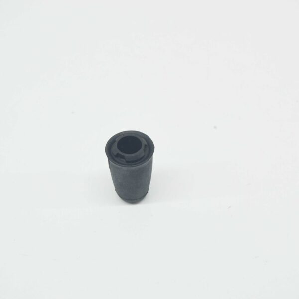 1684071 - NEW FORD FIESTA WT MK6 REAR BOOT LID BUMP STOP 7S71-40452-AE 1684071 ORIGINAL