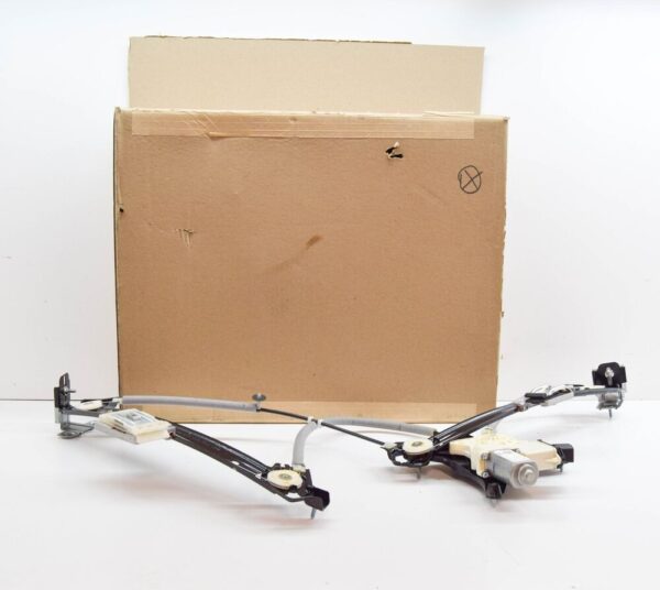 2052056 - FORD MUSTANG MK6 CONVERTIBLE FRONT LEFT WINDOW REGULATOR 2052056 NEW
