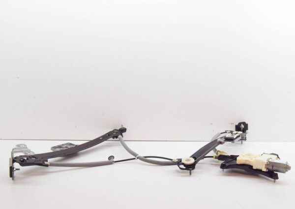 2052056 - FORD MUSTANG MK6 CONVERTIBLE FRONT LEFT WINDOW REGULATOR 2052056 NEW