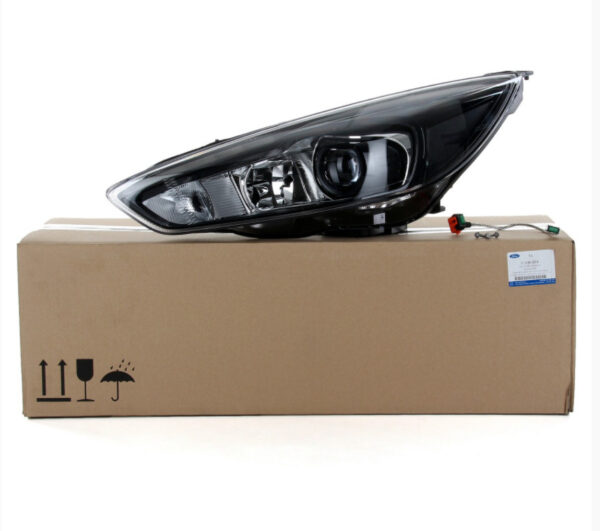 2206024 - NEW FORD FOCUS C346 MK3 FRONT LEFT HEADLIGHT LHD 2206024 F1EB-13006-CF ORIGINAL