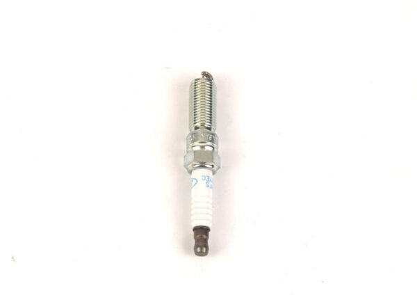 2207424 - NEW FORD FOCUS C519 MK4 SPARK PLUG 2207424 H6BG 12405 AA ORIGINAL