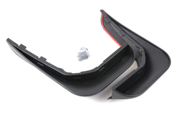 2269105 - NEW FORD FOCUS C519 MK4 ESTATE REAR MUDGUARD FLAP KIT 2269105 ORIGINAL