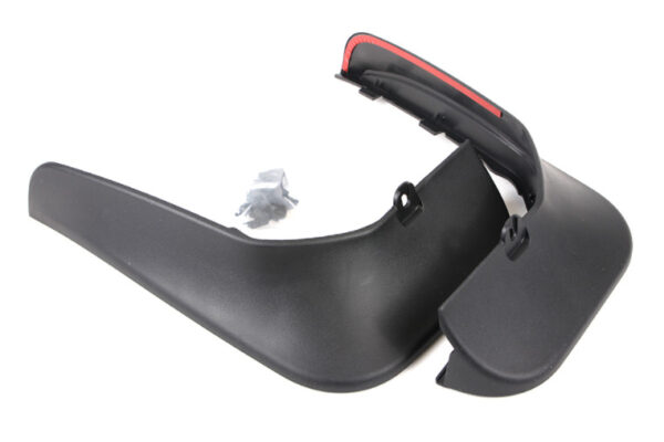 2269105 - NEW FORD FOCUS C519 MK4 ESTATE REAR MUDGUARD FLAP KIT 2269105 ORIGINAL