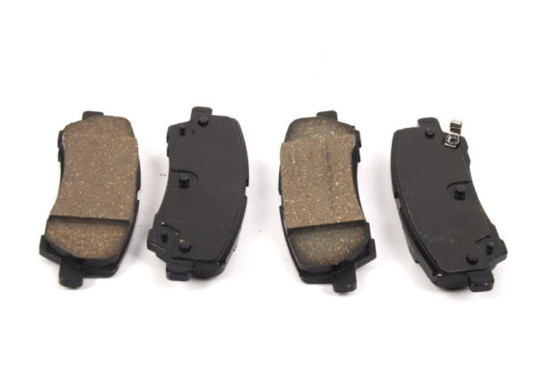 2307654 - NEW FORD MUSTANG MK6 REAR WHEEL BRAKE PAD SET 2307654 GR3C-2M007-BB ORIGINAL