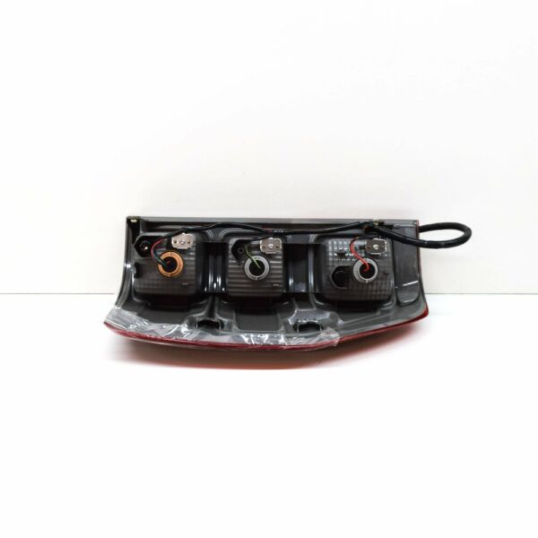 2347208 - NEW FORD RANGER TKE REAR RIGHT TAILLIGHT LAMP 2347208 JB3B-13405-FA ORIGINAL