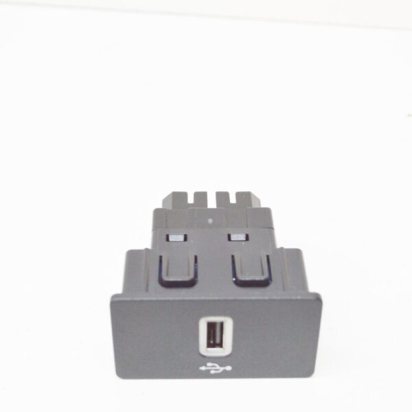 2357209 - FORD FOCUS C346 MK3 GENUINE NEW Interface Module Sync III HU5T-14F014-AC 5867257