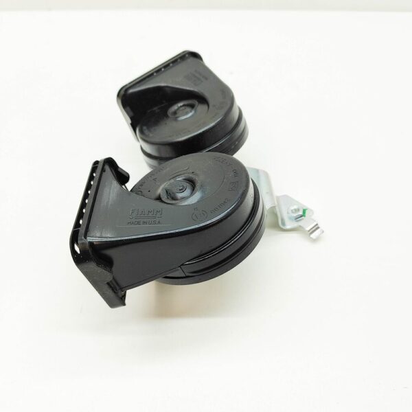 2361443 - FORD EDGE MK2 Horn Signal Assy 2361443 FA1T-13A803-CC NEW GENUINE
