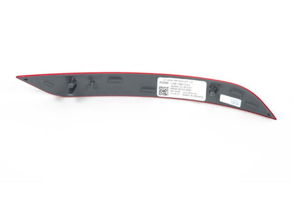 2481700 - NEW FORD MUSTANG MACH-E REAR LEFT BUMPER REFLECTOR 2481700 ORIGINAL