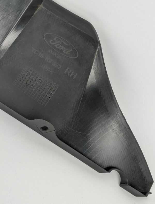 4100033 - NEW FORD TRANSIT MK3 FRONT RIGHT SIDE SPLASH SHIELD GUARD 4100033 ORIGINAL