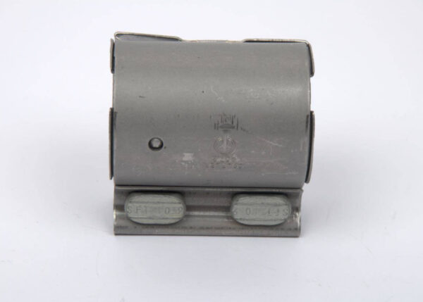 5097688 - NEW FORD MUSTANG MK6 EXHAUST PIPE CLAMP BR33-5A281-BB 5097688 ORIGINAL