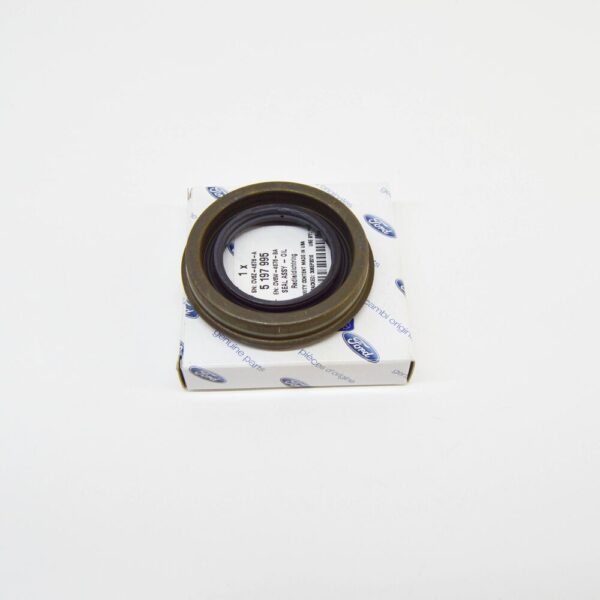 5197995 - FORD MONDEO MK5 REAR AXLE DRIVESHAFT OIL SEAL CV6W-4676-BA 5197995 NEW