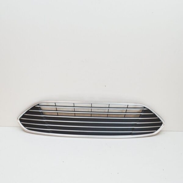 5211482 - NEW FORD C-MAX ENERGI MK2 FRONT BUMPER CENTRE GRILLE 5211482 ORIGINAL