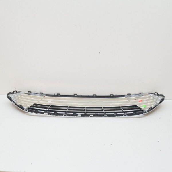 5211482 - NEW FORD C-MAX ENERGI MK2 FRONT BUMPER CENTRE GRILLE 5211482 ORIGINAL