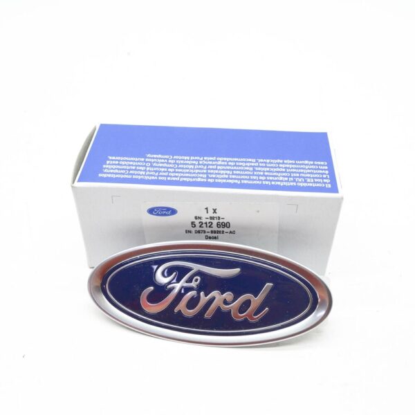 5212690 - NEW FORD MONDEO MK5 OVAL EMBLEM BADGE 5212690 DS73-8B262-AC ORIGINAL