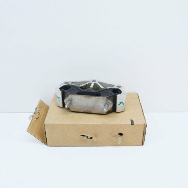 5271795 - NEW FORD MUSTANG MK6 TRANSMISSION MOUNT 5271795 FR3C-7E373-AA ORIGINAL