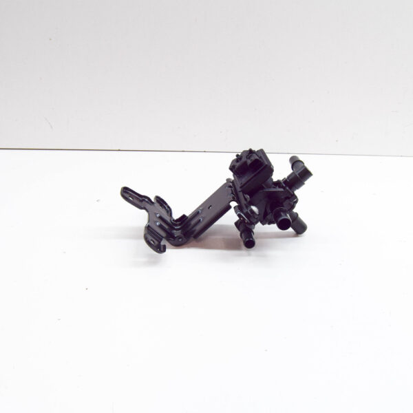 6156966 - FORD Mustang Mach-E Valve Assy 6156966 NEW GENUINE
