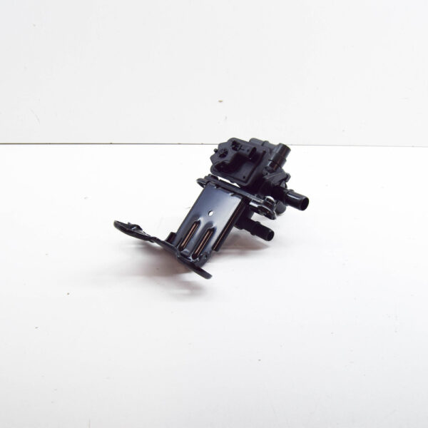 6156966 - FORD Mustang Mach-E Valve Assy 6156966 NEW GENUINE