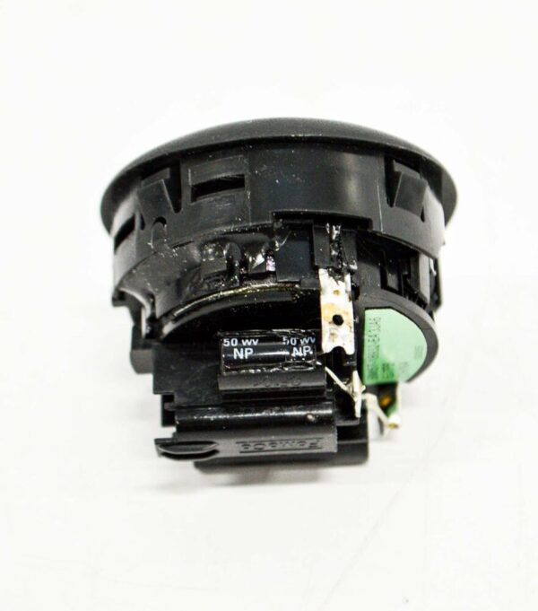 BM5T-18932-EA3JA6 - OEM FORD FOCUS MK3 REAR LEFT DOOR TWEETER BM5T-18932-EA3JA6 GENUINE