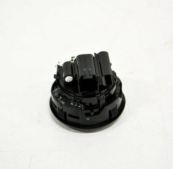 BM5T-18932-EA3JA6 - OEM FORD FOCUS MK3 REAR LEFT DOOR TWEETER BM5T-18932-EA3JA6 GENUINE